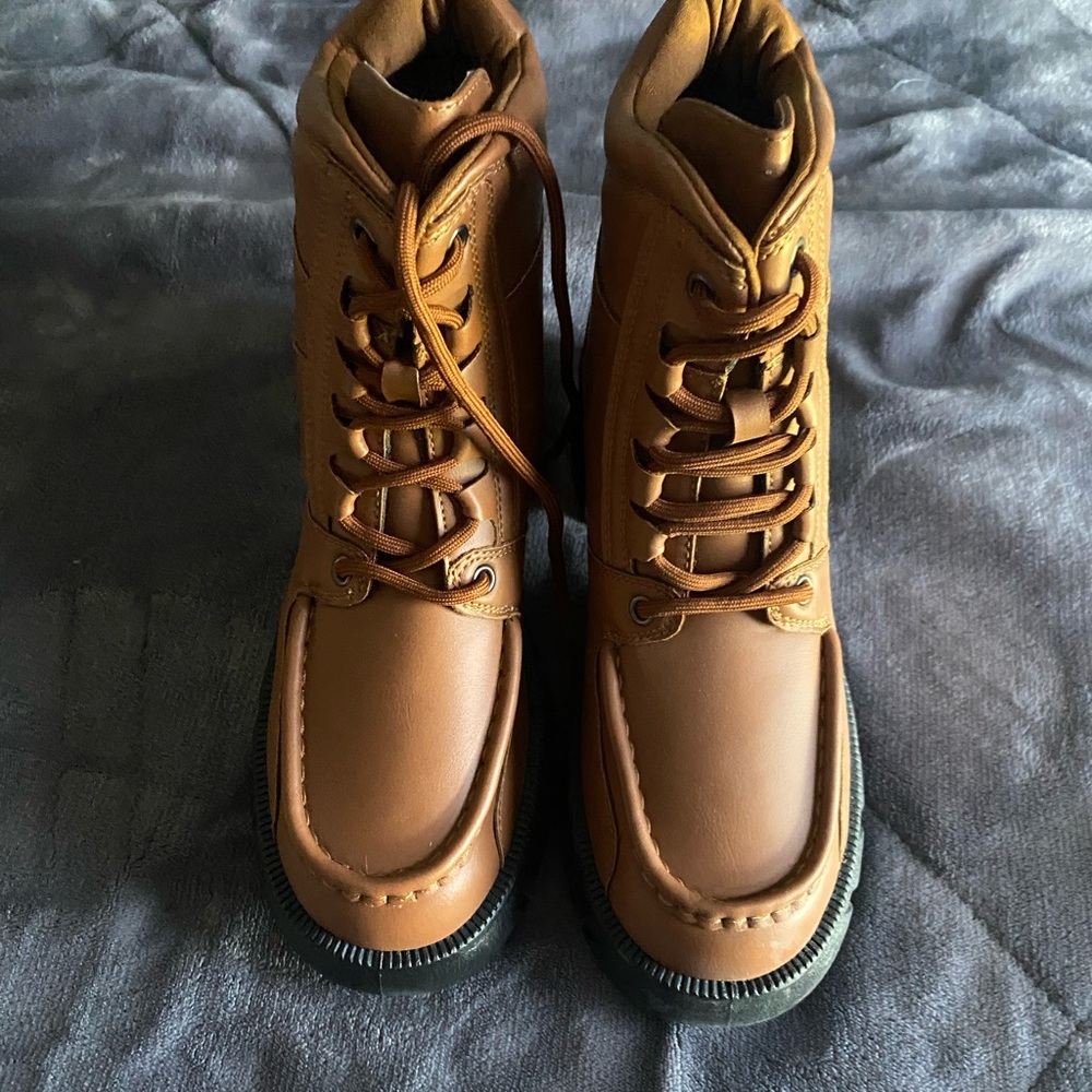 New Womens Brown/Tan Leather Boots